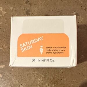 Saturday Skin Carrot & Niacinamide Moisturizer
